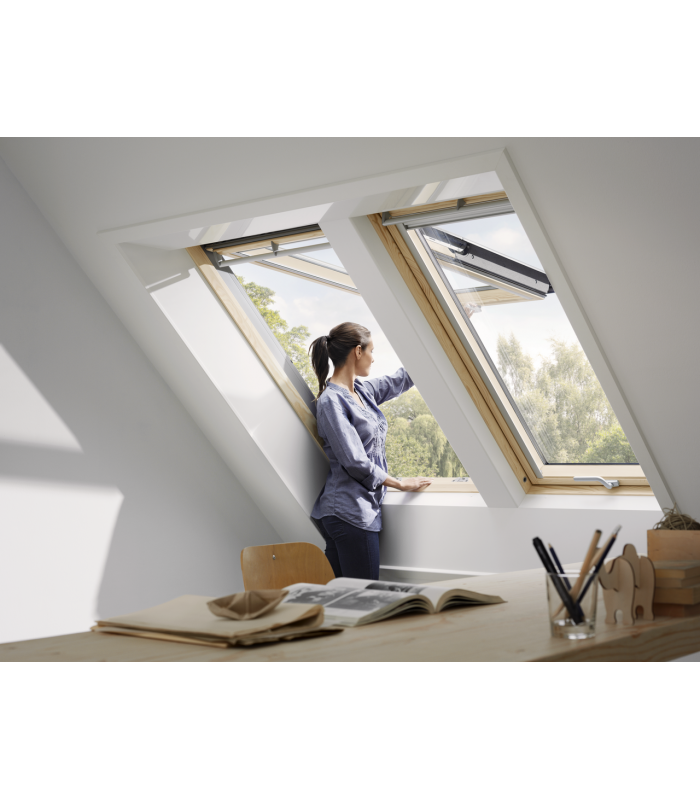 Finestra da tetto Velux GPL manuale con doppia apertura vasistas-bilico